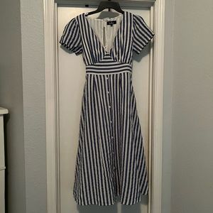 Lulu’s striped midi dress